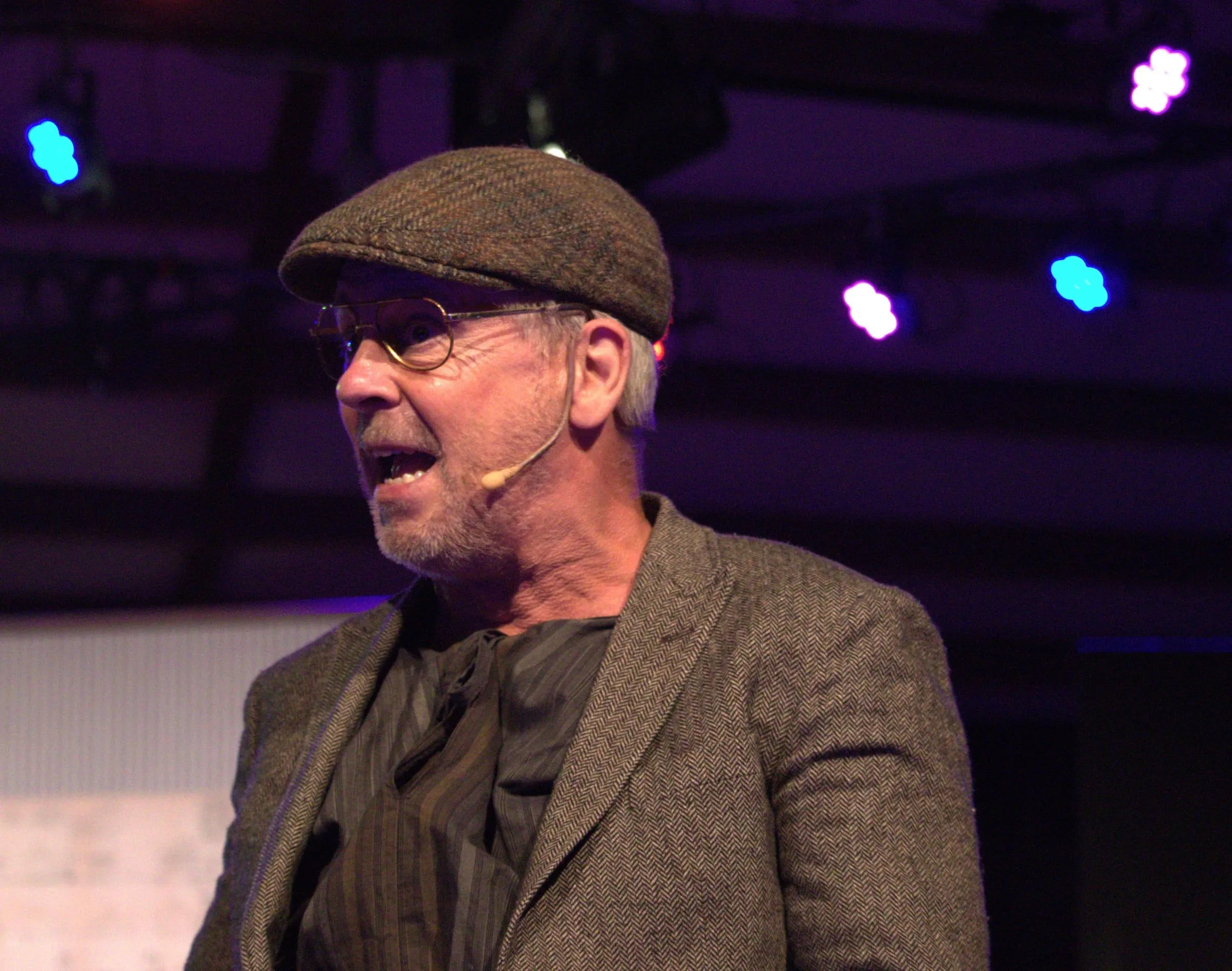 Ernst Renkens op het toneel