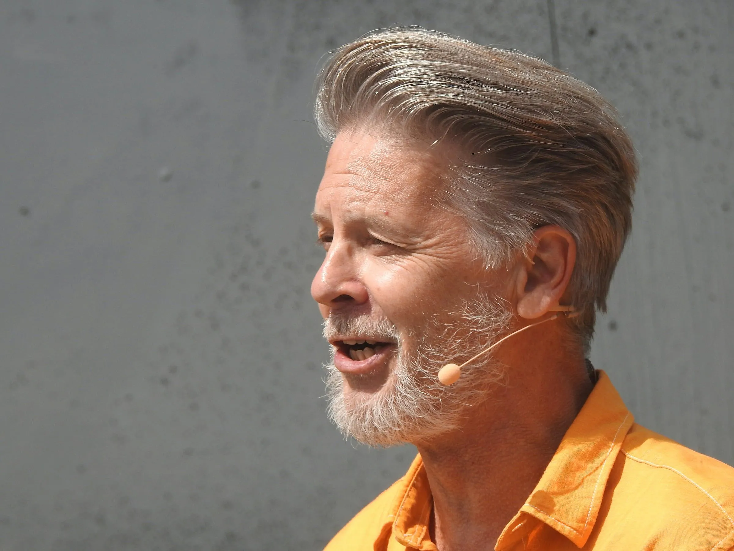 Ernst Renkens op het toneel